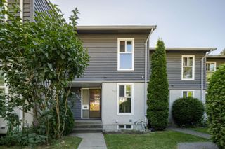 Photo 1: 16 300 DECAIRE Street in Coquitlam: Central Coquitlam Townhouse for sale : MLS®# R2905860