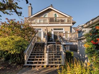 Photo 10: 2616 W 1ST Avenue in Vancouver: Kitsilano Townhouse for sale (Vancouver West)  : MLS®# R2731202