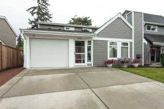 Photo 1: 6013 194A Street in Surrey: Cloverdale BC House for sale (Cloverdale)  : MLS®# R2400424