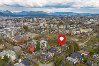Photo 12: 1137 E 10TH Avenue in Vancouver: Mount Pleasant VE House for sale (Vancouver East)  : MLS®# R2806625