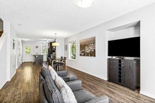 Photo 4: 520 Mckenzie Towne Close SE in Calgary: McKenzie Towne Row/Townhouse for sale : MLS®# A2141320