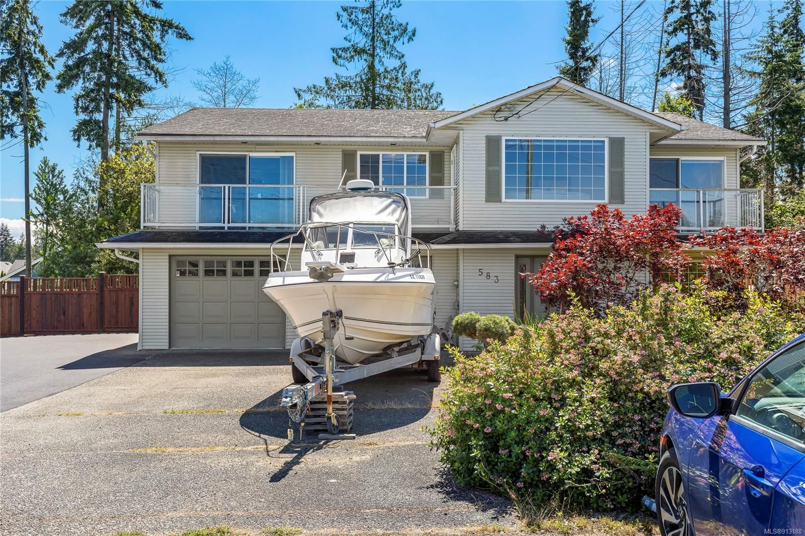 Main Photo: 583 Neden Way in Parksville: PQ French Creek House for sale (Parksville/Qualicum)  : MLS®# 913188
