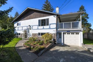 Photo 1: 1938 Richardson Ave in Comox: CV Comox (Town of) House for sale (Comox Valley)  : MLS®# 928318