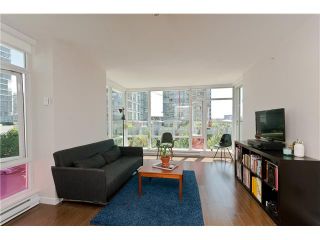 Photo 3: 501 161 W GEORGIA Street in Vancouver: Downtown VW Condo for sale in "COSMO" (Vancouver West)  : MLS®# V1018030