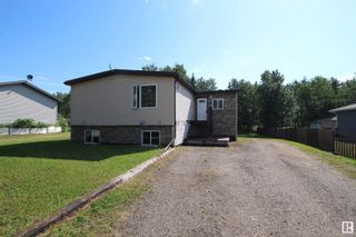 Main Photo: 27 52343 RGE RD 211: Rural Strathcona County House for sale : MLS®# E4316020