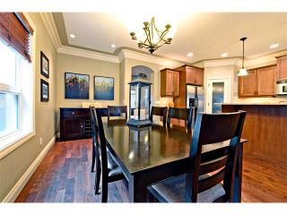 Photo 10: 1607B 24 Avenue NW in Calgary: Capitol Hill House for sale : MLS®# C4011154