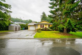Main Photo: 35186 SKEENA Avenue in Abbotsford: Abbotsford East House for sale in "Sandyhill" : MLS®# R2698998