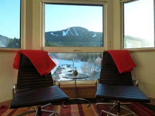 Photo 2: 508 4557 BLACKCOMB Way in Whistler: Benchlands Condo for sale in "LE CHAMOIS" : MLS®# R2012384