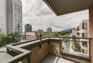 Photo 9: 406 305 LONSDALE AVENUE in North Vancouver: Lower Lonsdale Condo for sale : MLS®# R2188003