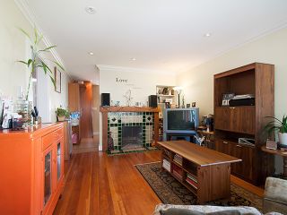 Photo 3: 2261 WATERLOO Street in Vancouver: Kitsilano House for sale (Vancouver West)  : MLS®# V1054207