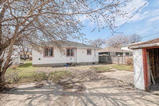 Photo 34: 999 Beach Avenue in Winnipeg: East Kildonan Residential for sale (3B)  : MLS®# 202312459