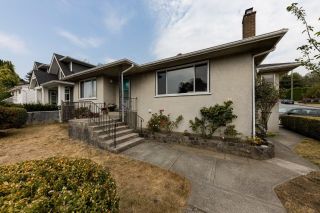 Photo 1: 6591 NEVILLE Street in Burnaby: South Slope House for sale (Burnaby South)  : MLS®# R2724827
