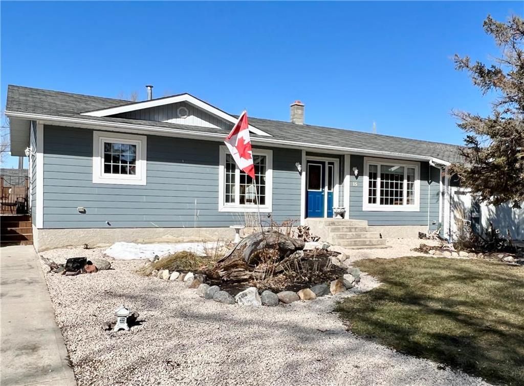 Main Photo: 15 Ida Street in Dauphin: Southwest Residential for sale (R30 - Dauphin and Area)  : MLS®# 202308394