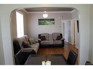 Photo 4: 155 Roseberry Street in WINNIPEG: St James Residential for sale (West Winnipeg)  : MLS®# 1512189