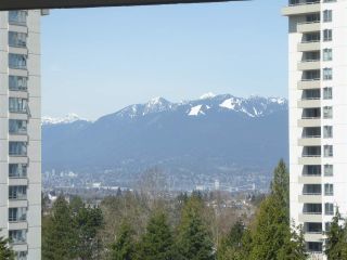 Photo 9: 706 5790 PATTERSON Avenue in Burnaby: Metrotown Condo for sale in "REGENT" (Burnaby South)  : MLS®# R2445152