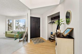 Photo 3: 126 Strathridge Close SW in Calgary: Strathcona Park Detached for sale : MLS®# A2100781