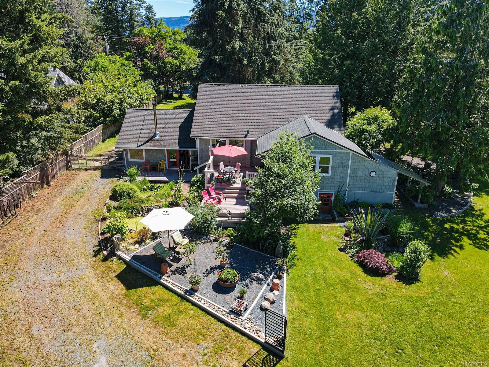 2171  Grafton Ave, Coombs