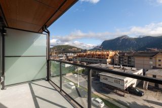 Photo 10: 504 38013 THIRD Avenue in Squamish: Downtown SQ Condo for sale in "THE LAUREN" : MLS®# R2415912