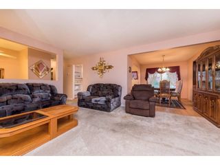 Photo 7: 2268 BEDFORD Place in Abbotsford: Abbotsford West House for sale : MLS®# R2626948