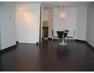 Photo 3: 401 3760 ALBERT Street in Burnaby: Vancouver Heights Condo for sale in "BOUNDARY VIEW TOWERS" (Burnaby North)  : MLS®# V659489