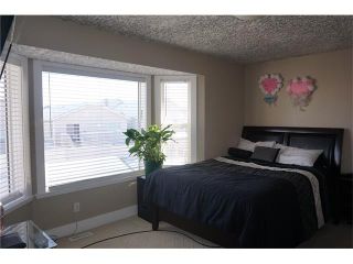 Photo 15: 23 APPLEFIELD Close SE in Calgary: Applewood Park House for sale : MLS®# C4043938