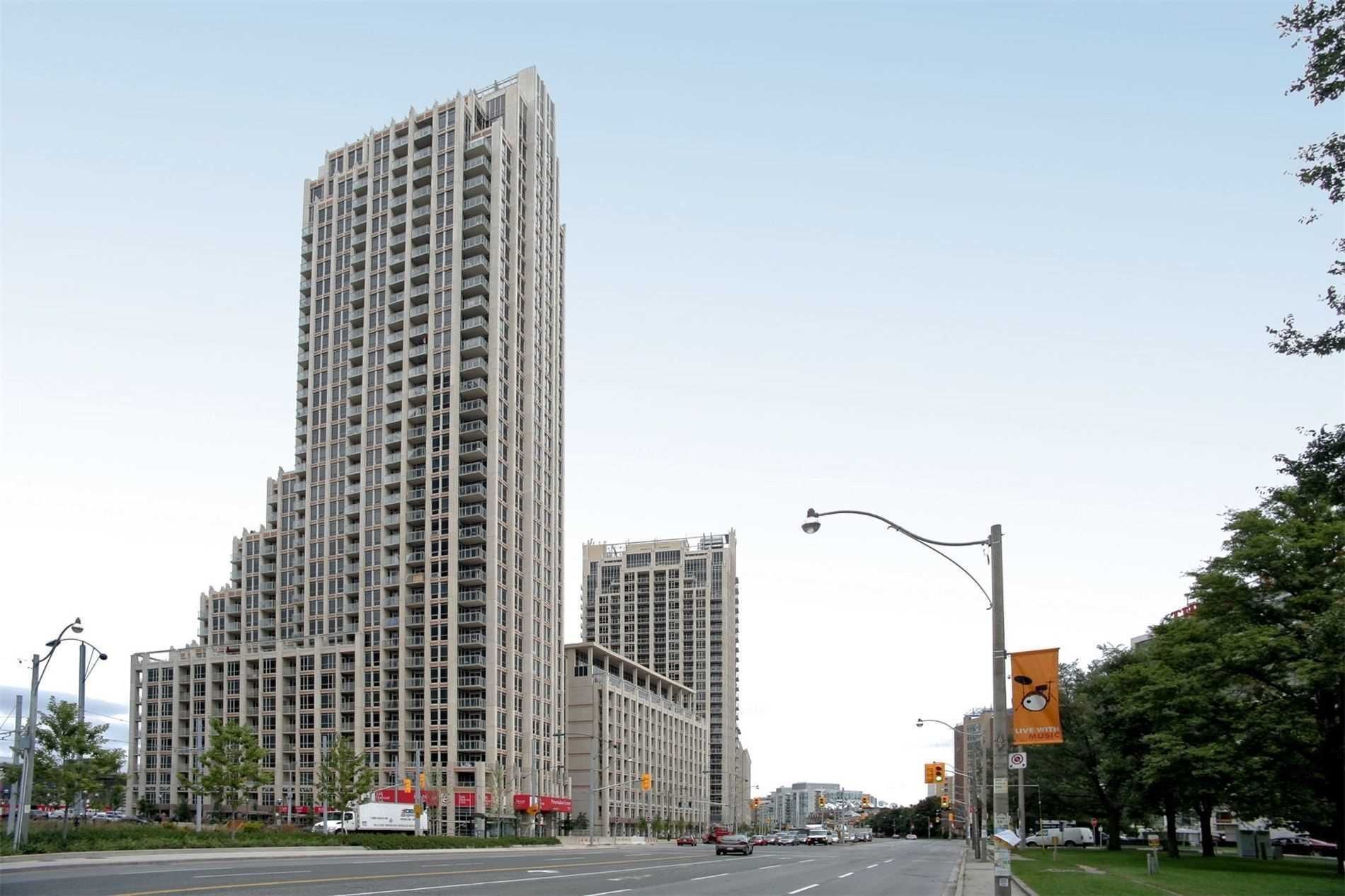 Main Photo: 2406 628 Fleet Street in Toronto: Niagara Condo for lease (Toronto C01)  : MLS®# C5081226