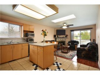 Photo 3: 637 PENDER PL in Port Coquitlam: Riverwood House for sale : MLS®# V1016018