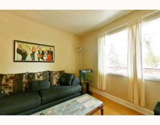 Photo 2:  in CALGARY: Glamorgan Residential Detached Single Family for sale (Calgary)  : MLS®# C3261746
