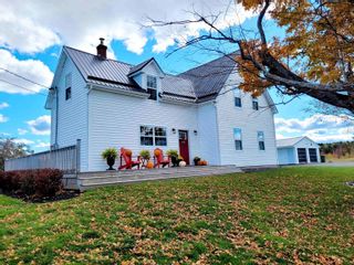 Photo 2: 566 Wallace Road in Hazel Glen: 108-Rural Pictou County Residential for sale (Northern Region)  : MLS®# 202223872