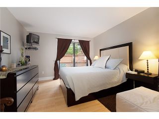 Photo 6: 1037 SCANTLINGS in Vancouver: False Creek Townhouse for sale in "MARINE MEWS" (Vancouver West)  : MLS®# V875566