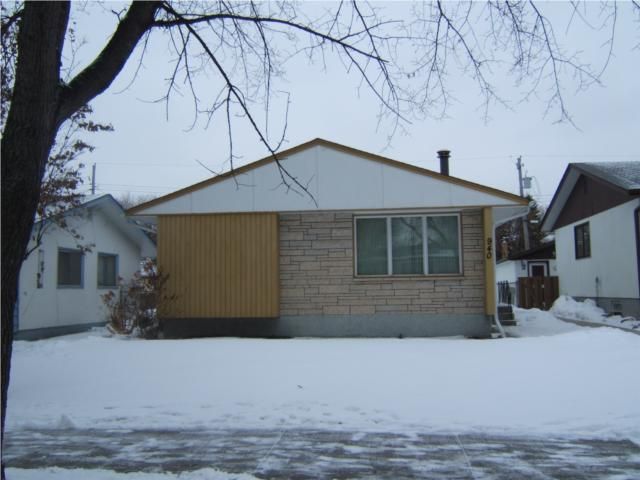 Main Photo: 940 Consol Avenue in WINNIPEG: East Kildonan Residential for sale (North East Winnipeg)  : MLS®# 1001070