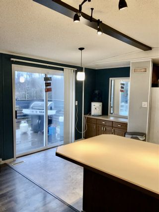 Photo 8: 3640 EAGLEVIEW Road in Prince George: Shelley Manufactured Home for sale in "Shelley" (PG Rural East (Zone 80))  : MLS®# R2417592