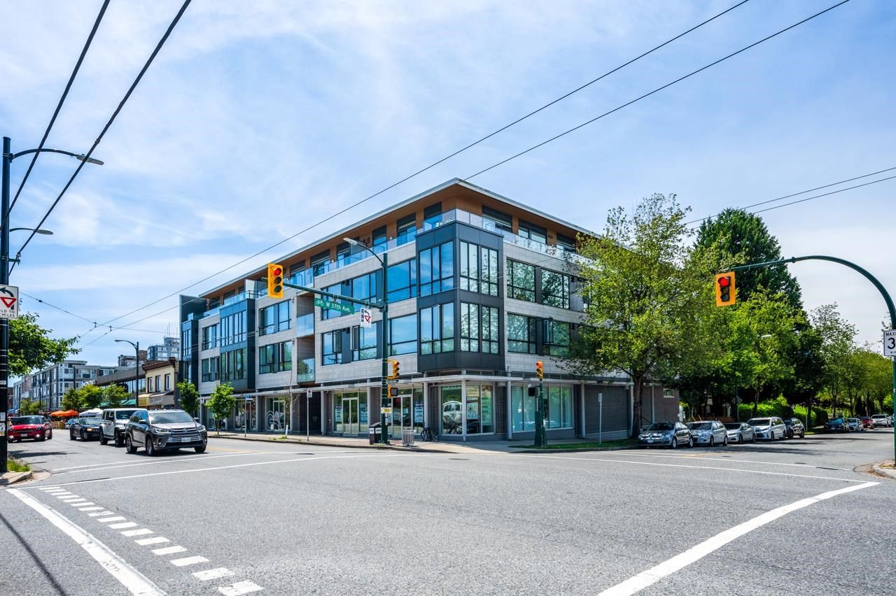 Main Photo: 105 5325 WEST Boulevard in Vancouver: Kerrisdale Condo for sale in "BOULEVARD PRIVATE RESIDENCES" (Vancouver West)  : MLS®# R2608646