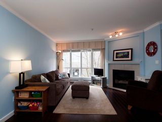 Photo 5: 26 788 W 15TH Avenue in Vancouver: Fairview VW Townhouse for sale in "SIXTEEN WILLOWS" (Vancouver West)  : MLS®# V938784