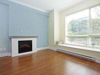 Photo 3: 102 7418 BYRNEPARK WALK in Burnaby: South Slope Condo for sale (Burnaby South)  : MLS®# R2072902