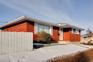Photo 2: 7307 Huntridge Gate NE in Calgary: Huntington Hills Detached for sale : MLS®# A2019831