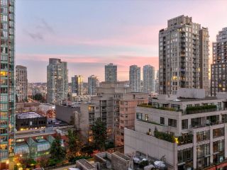 Photo 24: 1007 969 RICHARDS Street in Vancouver: Downtown VW Condo for sale in "Mondrian 2" (Vancouver West)  : MLS®# R2633132