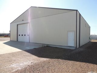 Photo 5: 425 Mississippian Drive in Estevan: Soo Industrial Commercial for sale : MLS®# SK944245