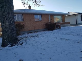 Photo 1: 2658 Ness Avenue in Winnipeg: Silver Heights Residential for sale (5F)  : MLS®# 202001425
