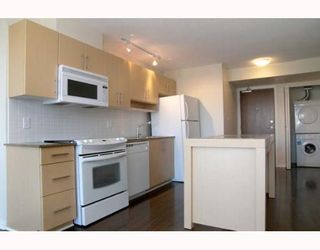 Photo 4: 806 550 TAYLOR Street in Vancouver: Downtown VW Condo for sale in "TAYLOR" (Vancouver West)  : MLS®# V648677