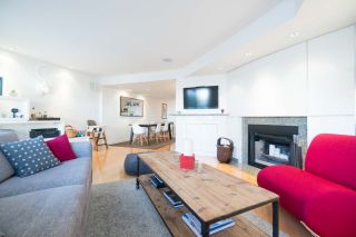 Photo 3: 2411 W 1ST AVENUE in Vancouver: Kitsilano Townhouse for sale (Vancouver West)  : MLS®# R2140613
