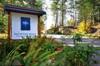 Photo 1: 4C 12849 LAGOON Road in Pender Harbour: Pender Harbour Egmont Condo for sale in "Painted Boat" (Sunshine Coast)  : MLS®# R2037321