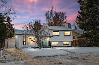 Photo 3: 140 Cannington Place SW in Calgary: Canyon Meadows Detached for sale : MLS®# A2020263