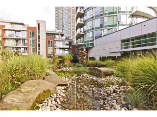 Photo 19: 902 58 KEEFER Place in Vancouver: Downtown VW Condo for sale in "THE FIRENZE" (Vancouver West)  : MLS®# V1031794