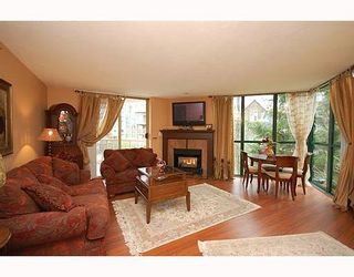 Photo 2: 309 1189 EASTWOOD Street in Coquitlam: North Coquitlam Condo for sale in "CARTER" : MLS®# V760971