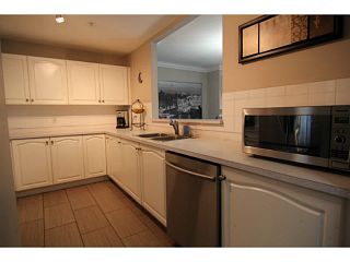 Photo 11: 29 2378 RINDALL Avenue in Port Coquitlam: Central Pt Coquitlam Condo for sale in "BRITTANY PARK" : MLS®# V1095397