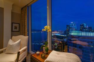 Photo 13: 3002 1281 CORDOVA STREET in Vancouver West: Coal Harbour Home for sale ()  : MLS®# R2111791
