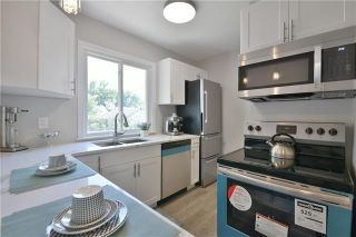 Photo 7: 810 Hector Avenue in Winnipeg: Crescentwood Residential for sale (1B)  : MLS®# 202225992