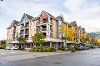 Main Photo: 308 1336 MAIN Street in Squamish: Downtown SQ Condo for sale in "Artisan" : MLS®# R2888064