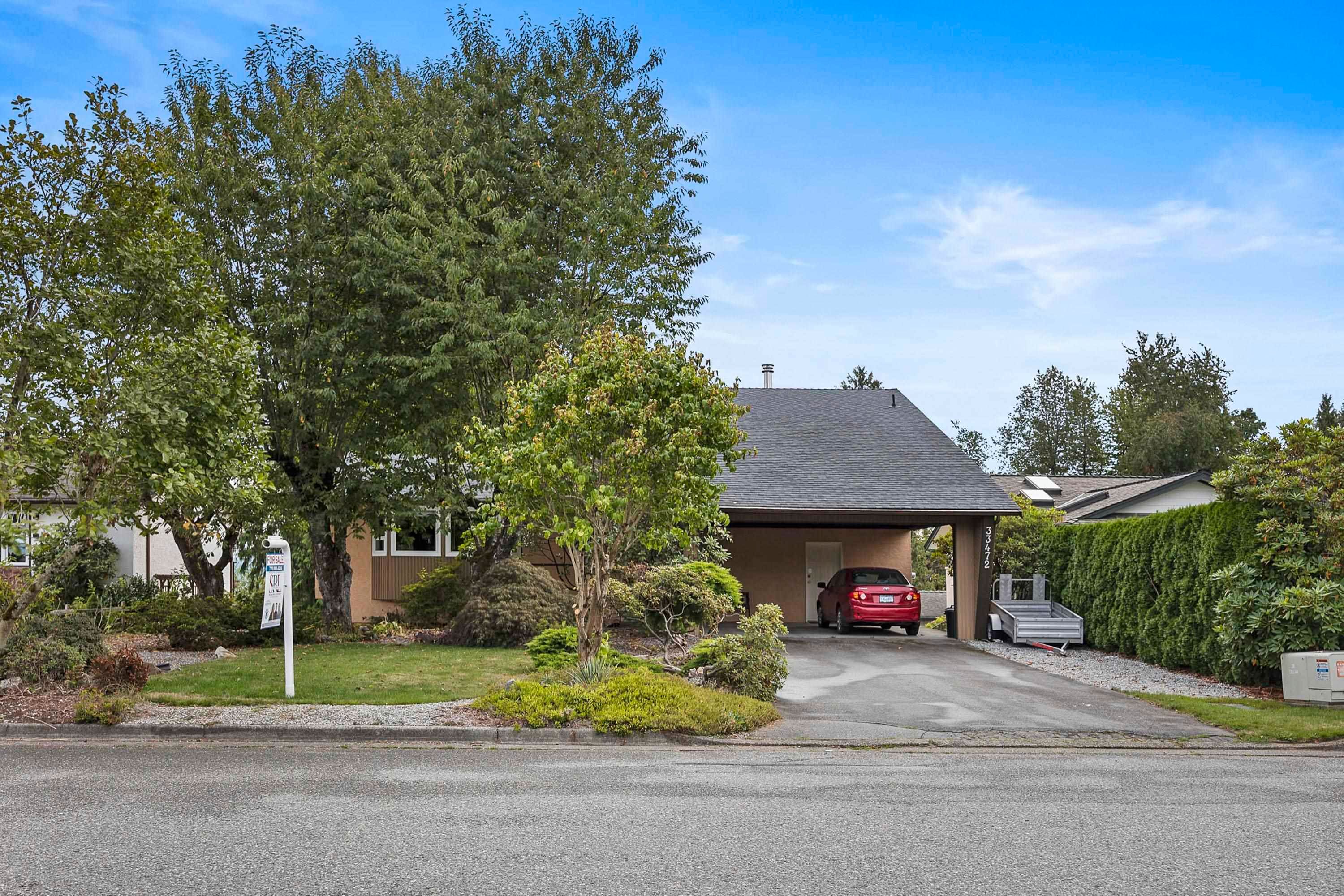 Main Photo: 33472 BALSAM Avenue in Mission: Mission BC House for sale : MLS®# R2816067